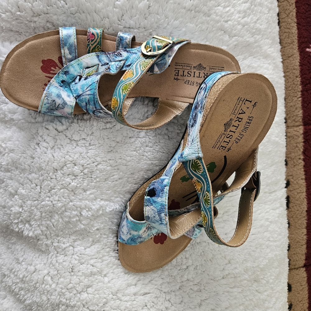 L'artiste sandals, sz RU42, fits like US9